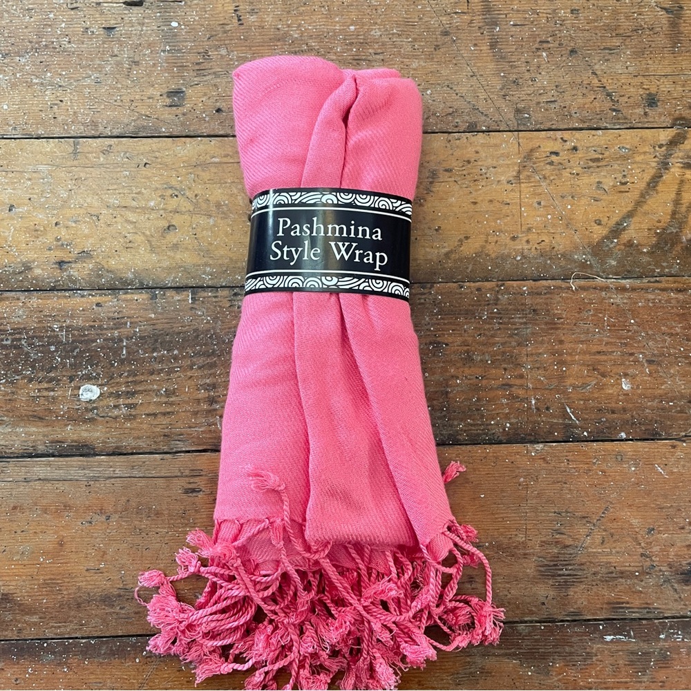 NWT Pashmina style pink wrap scarf viscose